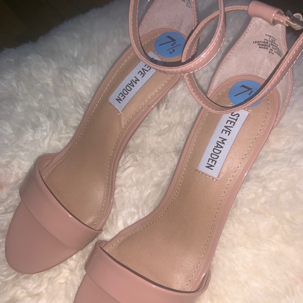 Steve Madden Glossy Beige Heels